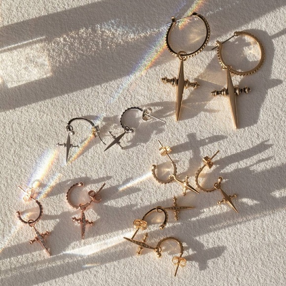 SOLD OUT LUV AJ DAINTY MINI CROSS EARRINGS KYLIE JENNER BELLA HADID GORJANA - Picture 4 of 7